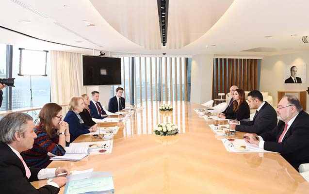 Mehriban Əliyeva Böyük Britaniya nümayəndə heyəti ilə görüşüb -  FOTOLAR